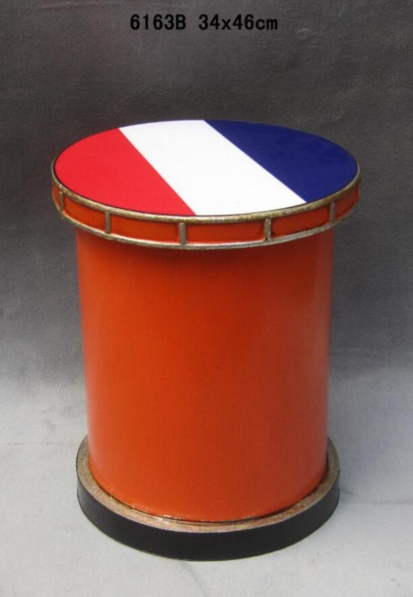 Tabouret repose-pieds exécuté par l'équipe nationale néerlandaise de Hollande - VDD World
