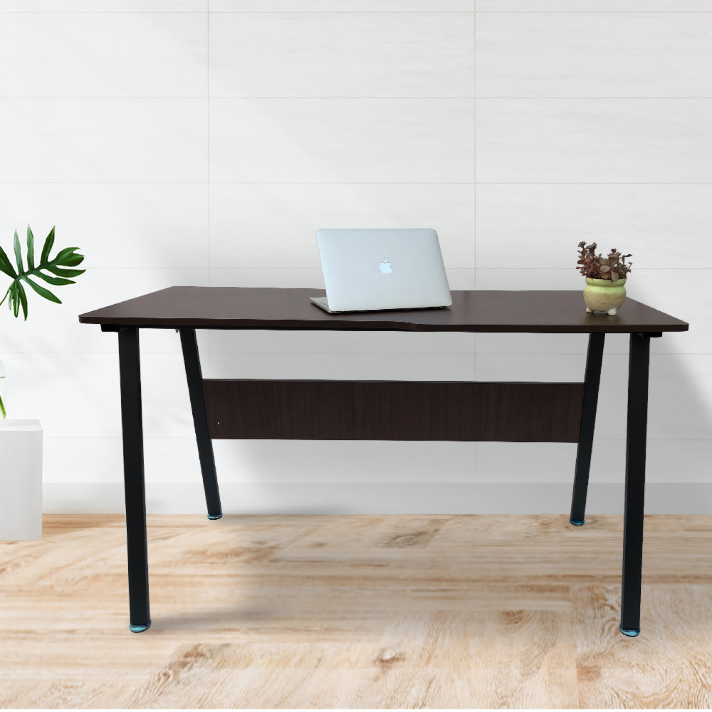 Table d'ordinateur bureau Tough - 130 cm de large - bois marron métal noir - VDD World Table d'ordinateur bureau Tough - 130 cm de large - bois marron métal noir - VDD World