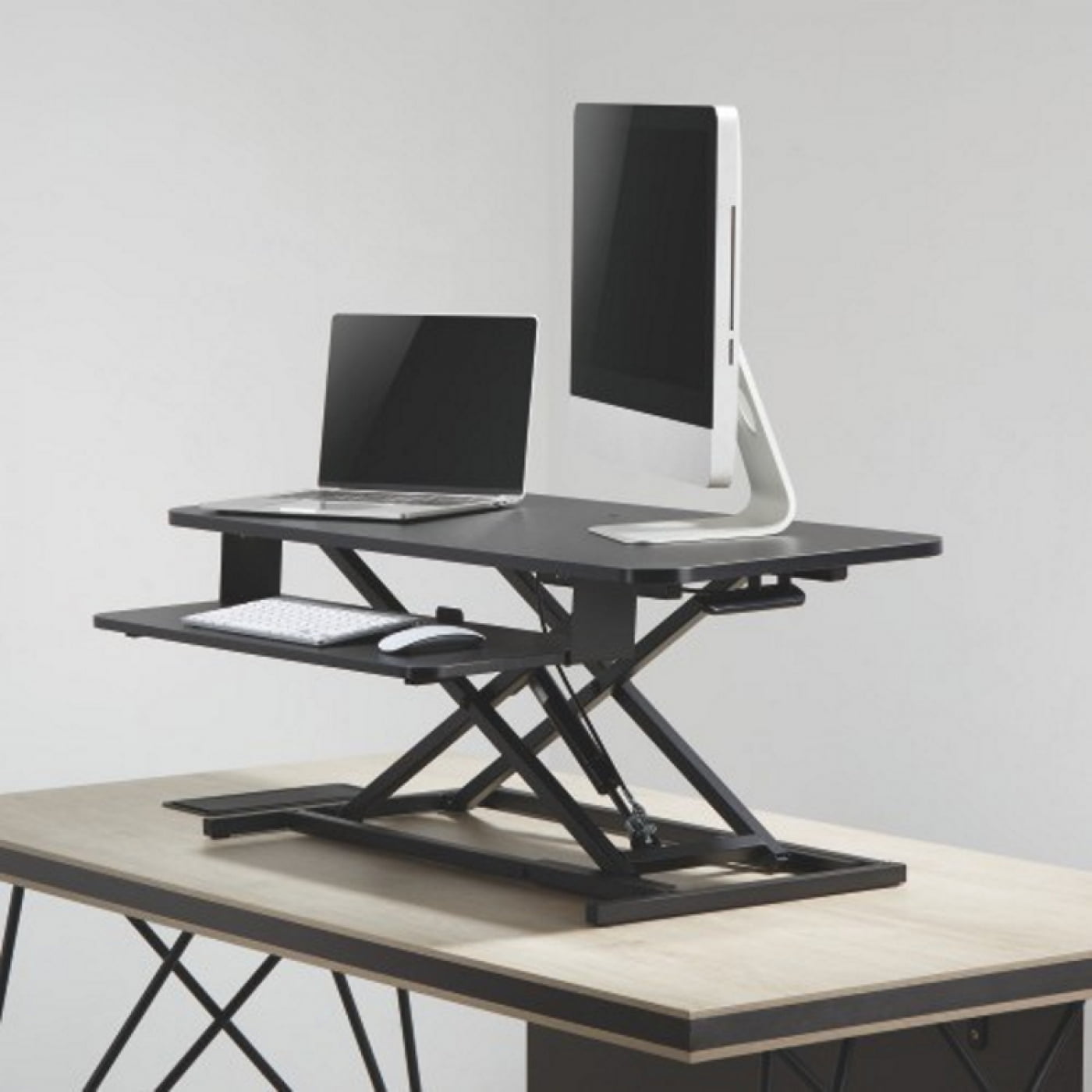 Rehausseur de bureau assis-debout ergonomique - 95 cm de large - VDD World Rehausseur de bureau assis-debout ergonomique - 95 cm de large - VDD World