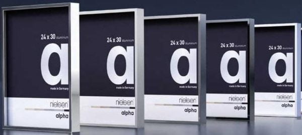 Chargeur frontal interchangeable Nielsen Alpha Magnet aluminium format A4 Whitewash - VDD World
